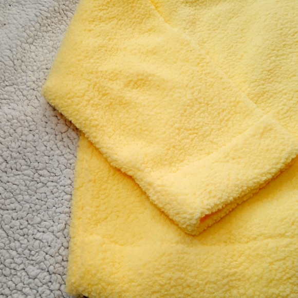 GAP Women’s YELLOW Sherpa Pullover Mockneck Medium NWOT - Picture 12 of 15